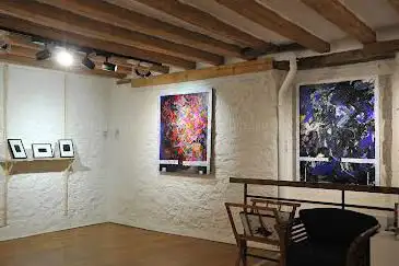 Photo de la corbata rosa, galerie d'art actuel
