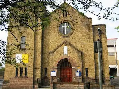 Photo de Our Lady of Lourdes and Saint Michael