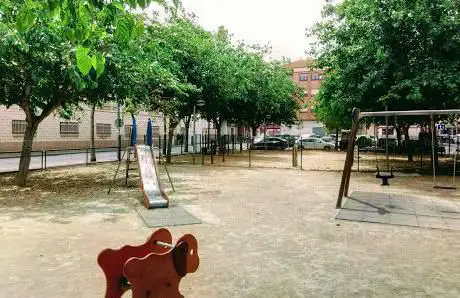 Photo de Plaza Juan Molina El Olivero