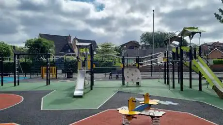 Photo de Hydebank Playground