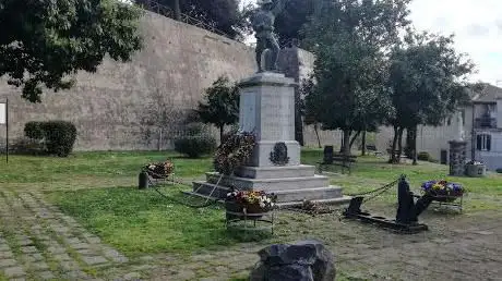 Photo de Monumento ai caduti della Prima Guerra Mondiale