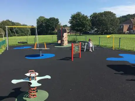 Photo de Funtley Recreation Ground Play Area