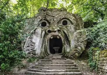 Sacro Bosco