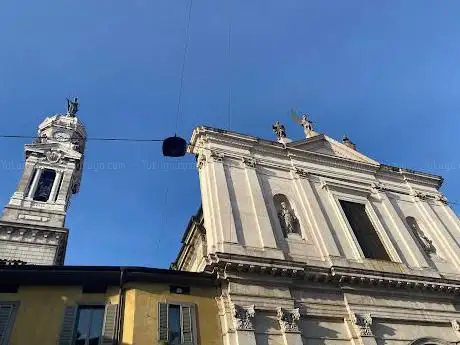 Photo de Basilica of St. Alexander in Column