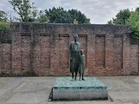 Photo de Monument Ravensbruck