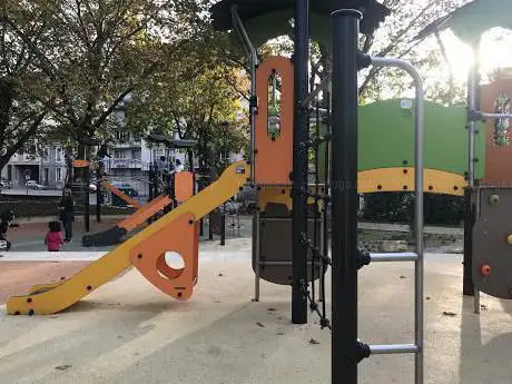 Photo de Aire de jeux pour enfants