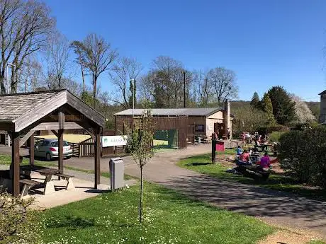 Salle communale de Faulx-les-Tombes