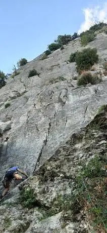 Photo de Falesia di Rocca Canterano