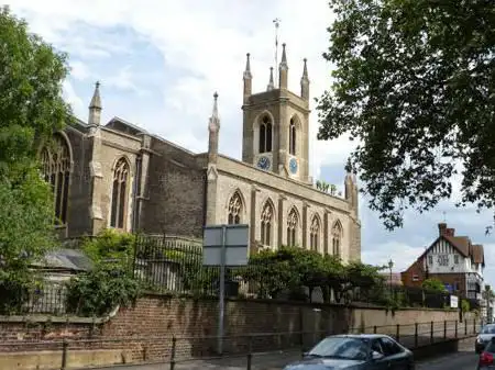 Photo de Saint Mary's Parish Church  Hampton