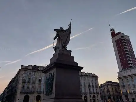 Monumento all'Alfiere dell'Esercito Sardo