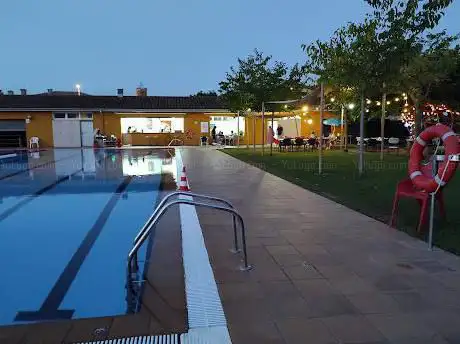 Photo de Piscina Municipal