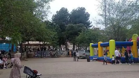 Photo de Parque C. Bajo de San Pedro