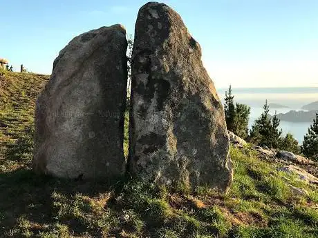 Megalito