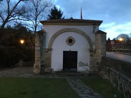 Photo de Ermita de San Miguel