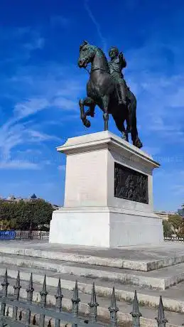 Photo de Statue équestre d'Henri IV