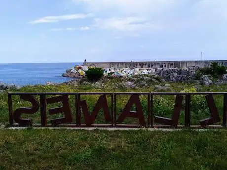 Photo de Letras de Llanes