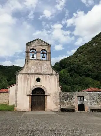 Photo de Church of Santo Adriano de Tuñón