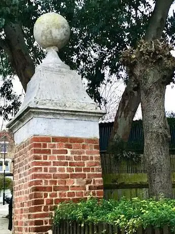 Photo de Tufnell Park Manor Gateposts