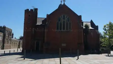 Photo de Royal Garrison Church of Saint Michael & All Angels