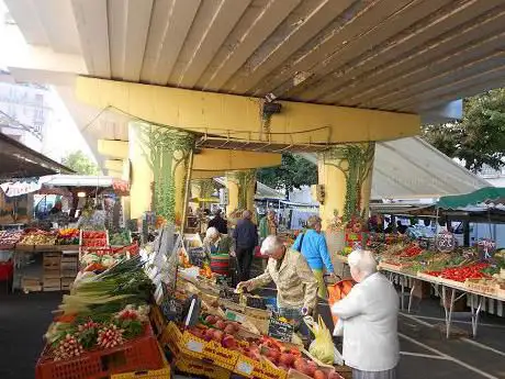 Photo de Estacade Market
