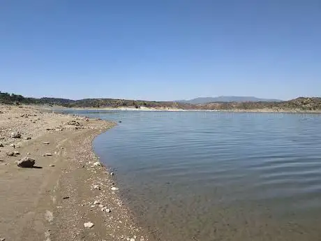Photo de Zona de baño de Alcorlo
