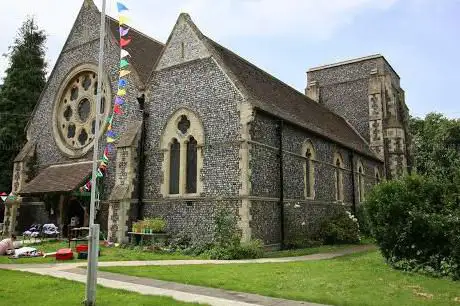 Photo de Church of All Saints Murston