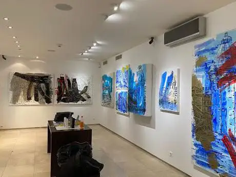 Michael Lucerne Fine Arts
