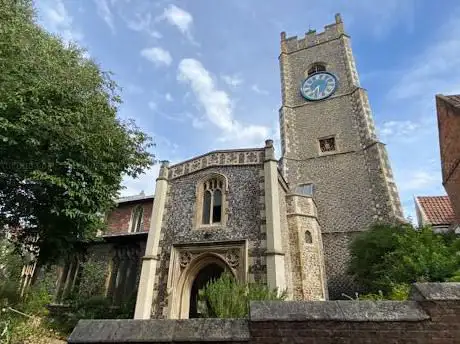 Photo de Saint George's Church