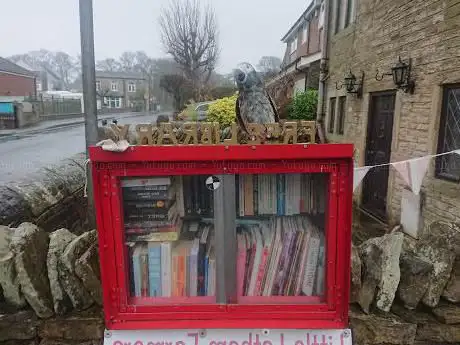Little Latham Farmers Free Library