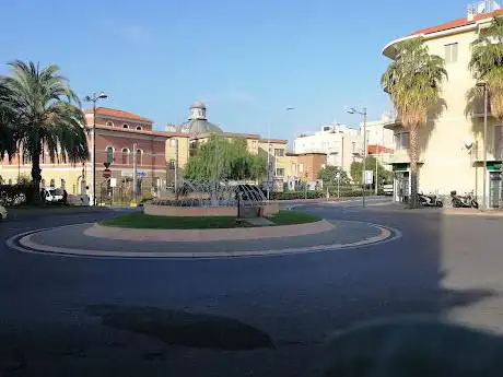 Fontana di Piazza G. Valerga