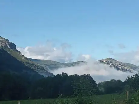 Photo de Surgencia La Cuevona
