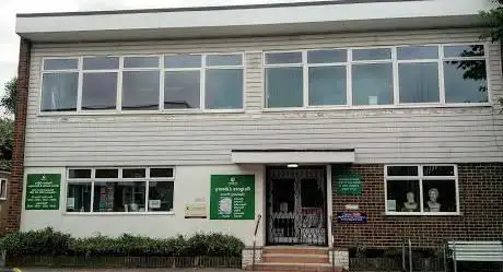 Photo de Reigate Library