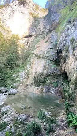Cascata del parco della noce