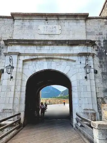 Photo de Porte d'Embrun