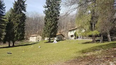 Photo de ALPE PIANELLO - VIPASSANA ECO VILLAGE