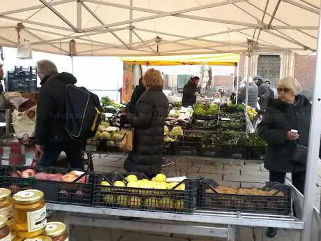 Photo de Mercato Agricolo Il Buono in tavola