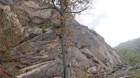 Barma d'Noara (Falesia)