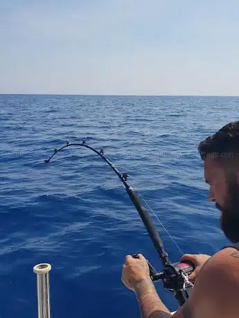 Photo de Charter pesca Roma Civitavecchia