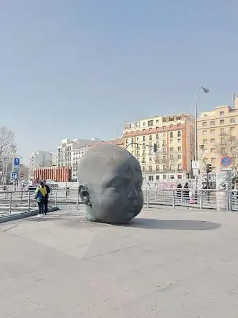 Photo de Atocha Monument Madrid 11 March Memorial