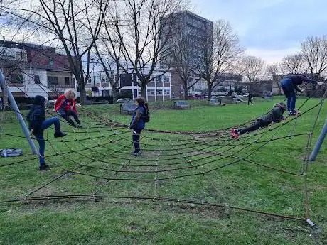 Photo de Belgrave Open Space