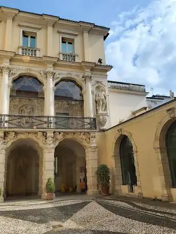 Photo de Palais Leoni Montanari