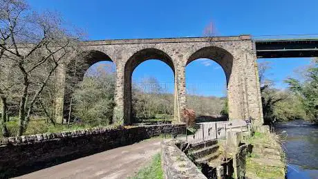 Photo de Roman Lakes Viaduct