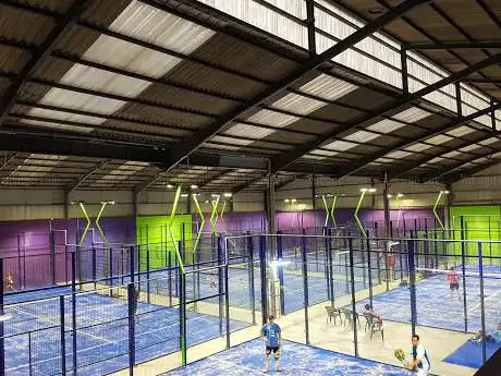 Photo de Padel Indoor Cubelles