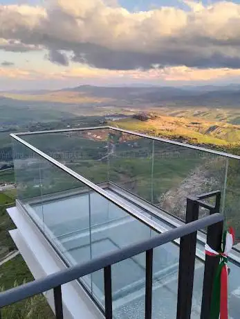 Photo de Poggio del Conte Ruggero D'Altavilla
