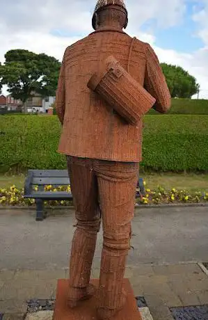 The Last Shift Sculpture by Ray Lonsdale