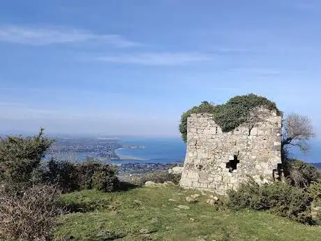 Photo de The Fifth Tower of Jaizkibel