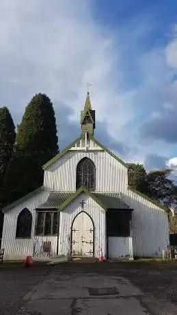 Photo de St Barbara's Church