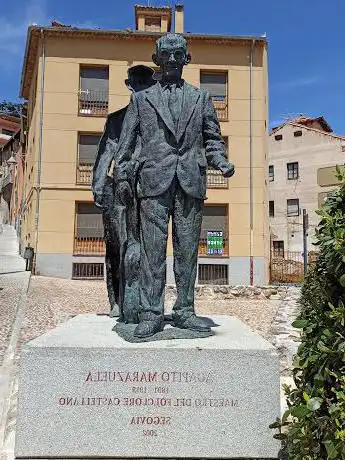 Photo de Estatua de Agapito Marazuela