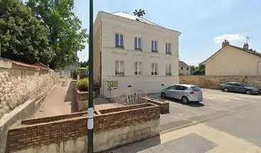 City Of Ballancourt Sur Essonne Mairie-Mediatheque