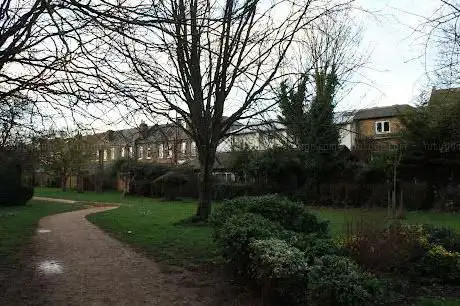 Photo de Fielding Walk